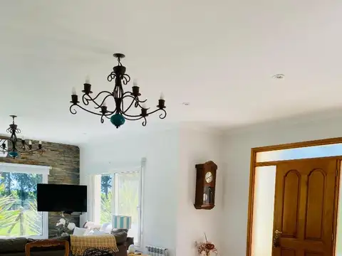 Casa en Venta en Club Miralagos, USD 235.000