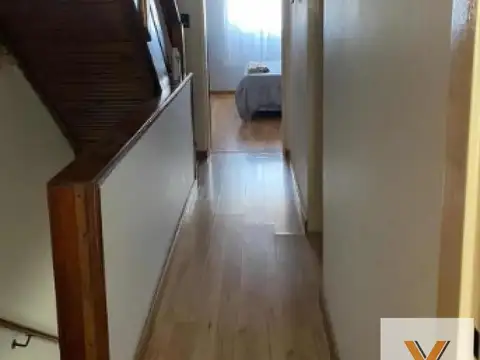 Depto Tipo Casa en Venta de 5 ambientes