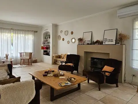 VENTA CASA 6 AMB PILETA QUINCHO LA ESCONDIDA TIGRE