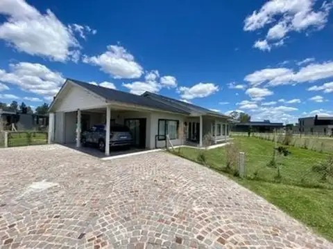 Casa en Venta en Area 60, USD 163.000