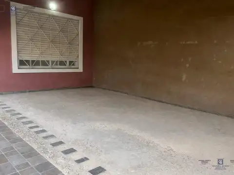 Casa en Venta en Ezpeleta Oeste, USD 85.000
