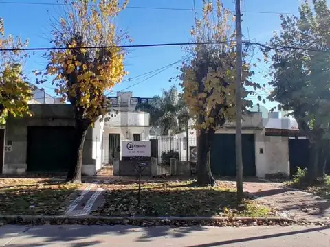 Pueyrredon 400, Piso 0