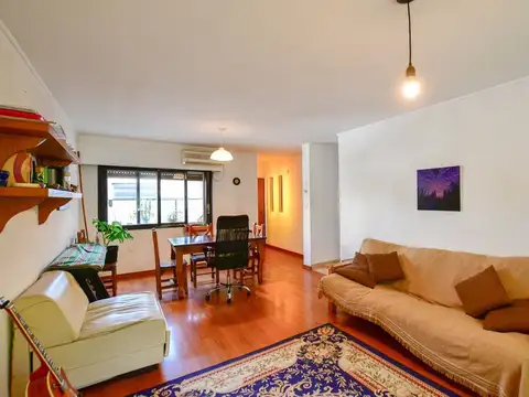 DEPARTAMENTO EN VENTA - 3 DORMITORIOS CON COCHERA