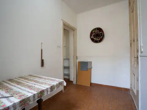 VENTA. DEPARTAMENTO 2 AMBIENTES. LUMINOSO. RECOLETA