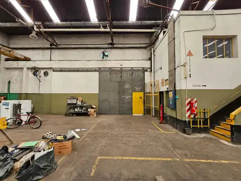 Depósito en Avellaneda 2000 m2