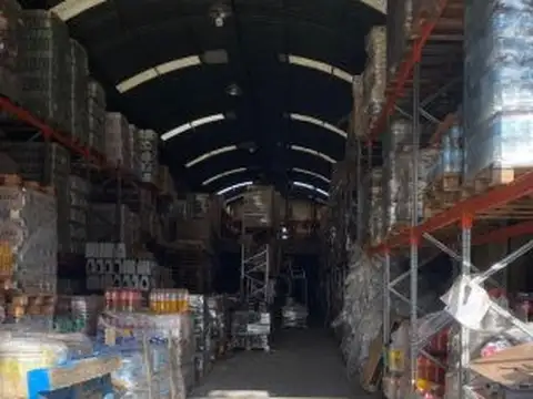 Galpon en Venta en Azcuenaga, USD 480.000