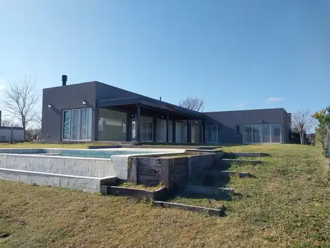 Casa en Venta de 4 dormitorios