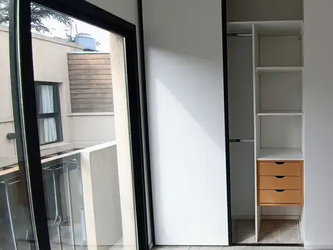 Depto Tipo Casa en Venta con 1 cocheras