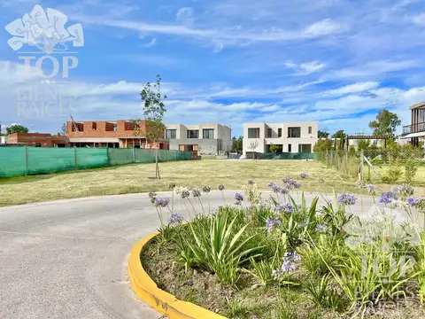 Terreno en  Laguna Grande - Villanueva