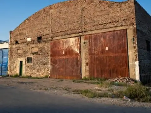 Galpon en Venta en Fisherton, USD 335.000