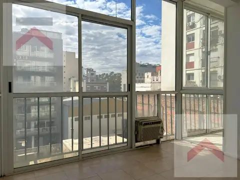 Departamento en Venta en Olivos Vías/Río, USD 99.000