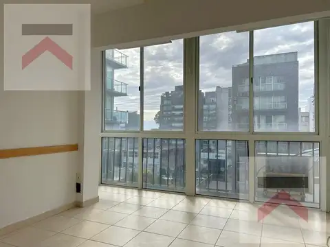Super luminoso departamento  de 2 ambientes en Olivos!