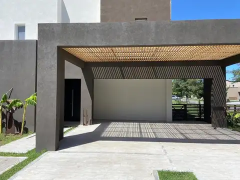 Libertad 310
