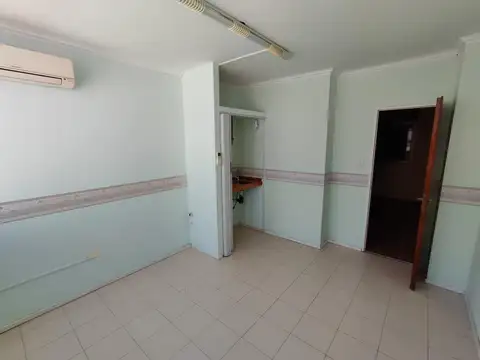 Av. Julio Argentino Roca 353 , Piso PB