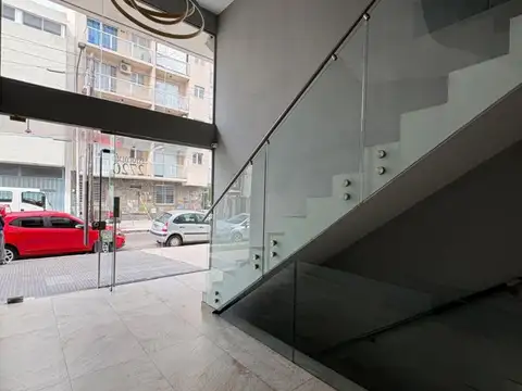 Estocolmo 2700, Piso 12