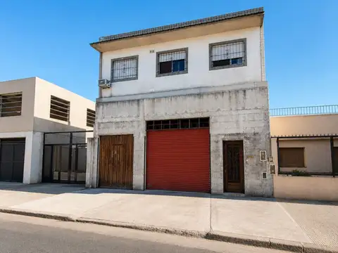 Galpon en Venta 8,66  mts Frente