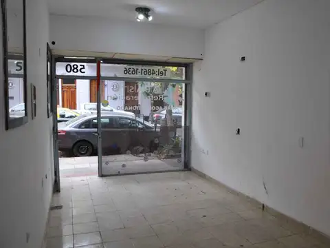 Venta de local comercial, Zona Abasto! OPORTUNIDAD