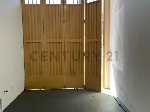 Galpon en Venta en Caseros, USD 69.500