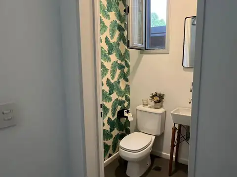 Casa 7 ambientes con 3 baños