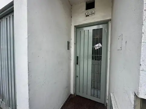 VENTA GALPÓN CON CASA PATIO TERRAZA OFICINA LANÚS OESTE