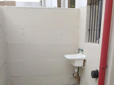 Calle 3 500, Piso PB