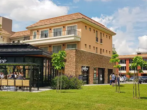 Local en Alquiler en Villa Rosa, $ 461.311