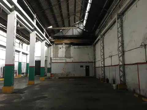 Depósito en venta - Oficinas - 2.400Mts2 - Caballito