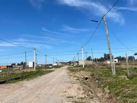Lote en venta en Arana