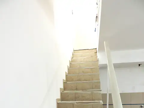 Departamento en alquiler en Monte Castro