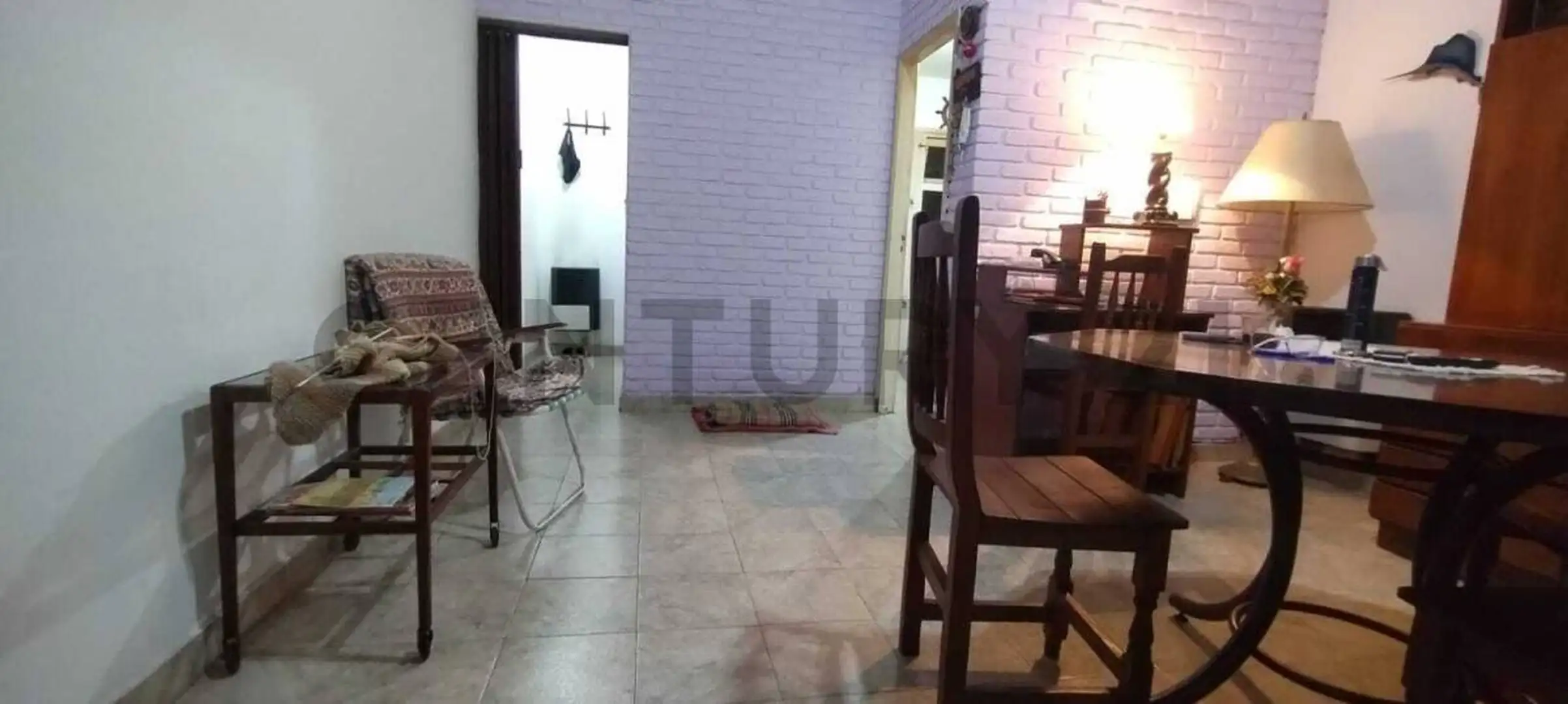Casa 3 amb, 68m² cubiertos con parque y garage para 2 vehículos
