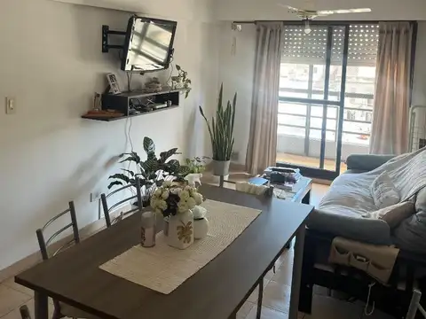 Departamento 2 dorm. en Rosario centro - balcón y reciclado