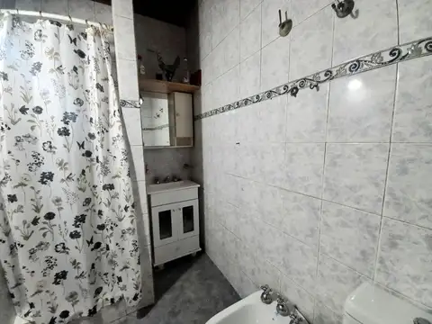 Depto Tipo Casa en Venta 79 años