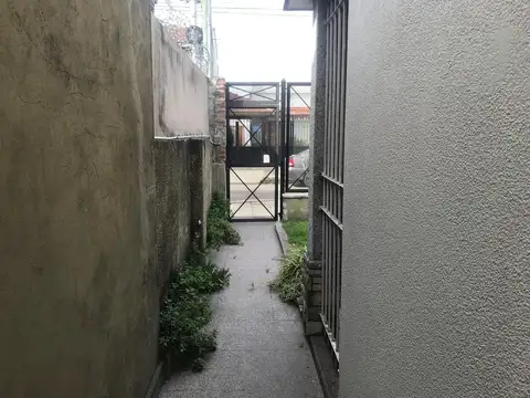 Depto Tipo Casa en Venta de 2 ambientes