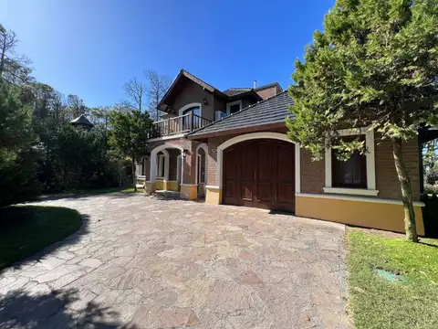 Casa en Alquiler Temporal en Pinamar Norte, USD 5.900