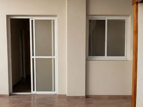 CASA EN VENTA BLOQUE EN LANUS IDEAL INVERSOR