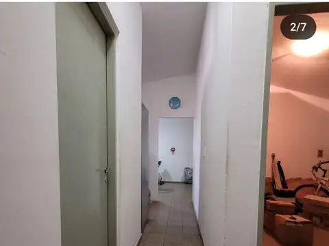 Casa 2 ambientes con 1 baño