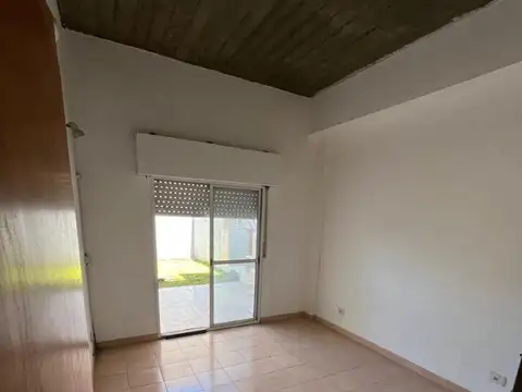 CASA -  2 amb - VILLA TESEI Hurlingham