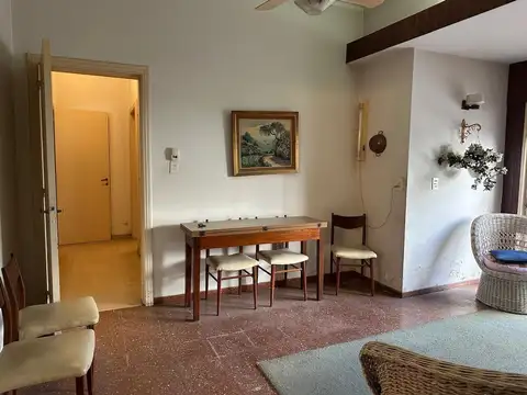 Casa en 25 de Mayo e Independencia