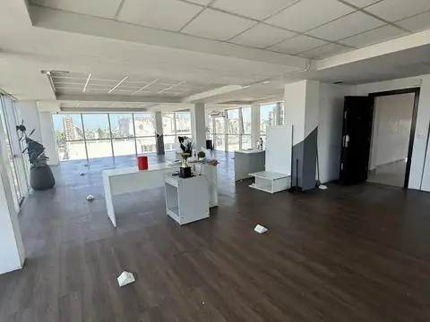 Oficina en Venta en Moron Sur, USD 500.000