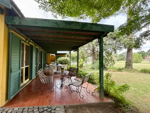 Larena Country Pilar 100