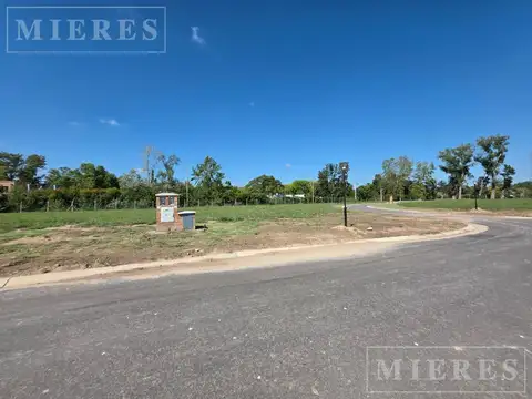 Terreno en Venta de 1210,0 m2