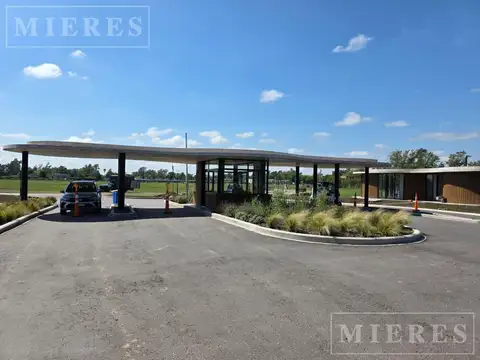Lote de 1210m² en venta en La Estela, Pilar