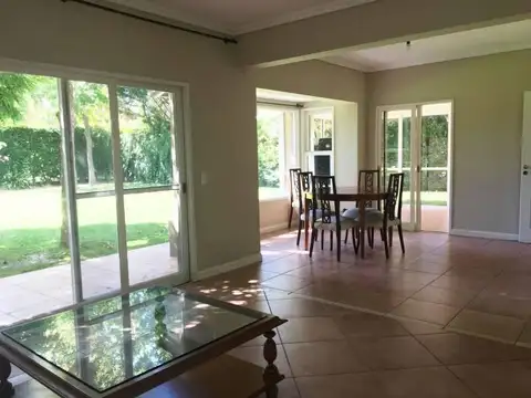 Casa en Venta de 3 dormitorios