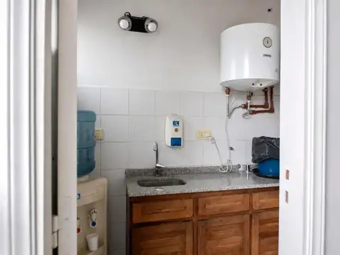 LOCAL - BARRIO CENTRO - SAN JERÓNIMO 3265