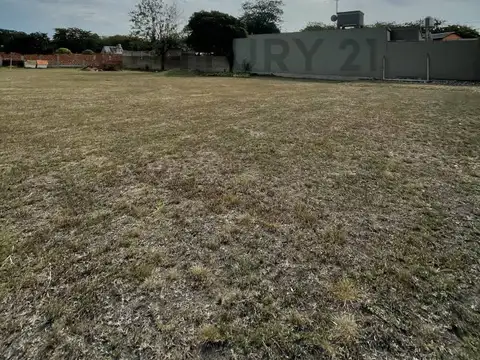 153 entre 46 y 47  Lote En Venta, La Plata.