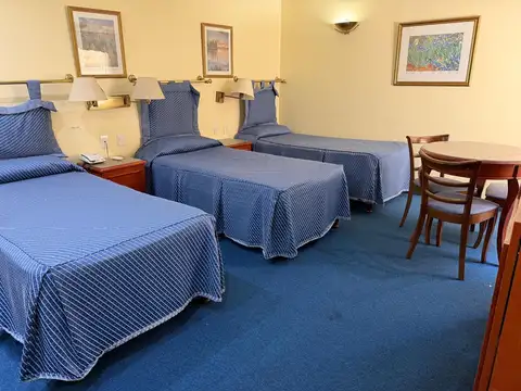 Hotel en Venta 50 años