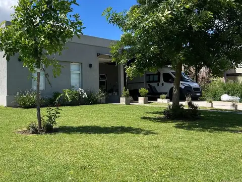 VENTA CASA HARAS SANTA MARIA ANTICIPO+CUOTAS