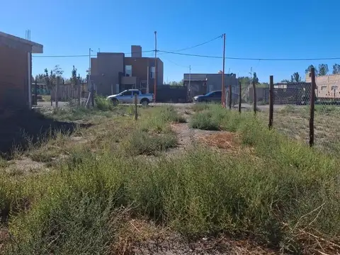 VENTA - LOTE DE 600 MTS EN FERNANDEZ ORO.