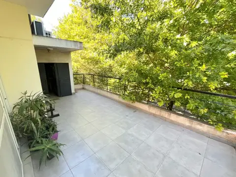 Departamento en venta de 1 dormitorio c/ cochera en Pueblo Esther