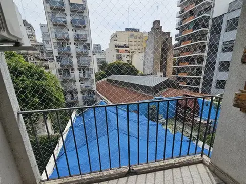 URIARTE 2400, Piso 4